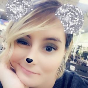 Meet your Posher, Chrystal